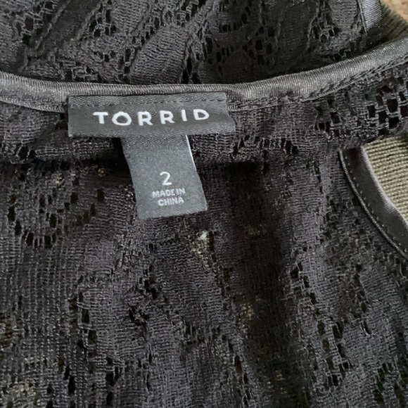 Torrid Top - Picture 6 of 8